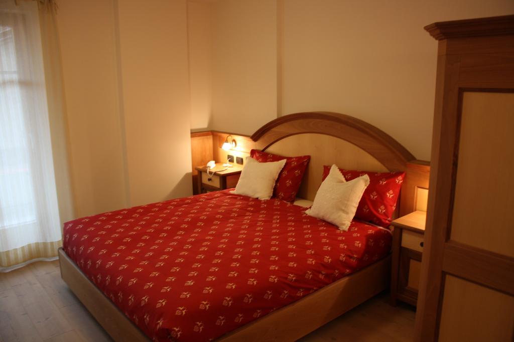 Agriturismo Pianrestel Cavalese Room photo