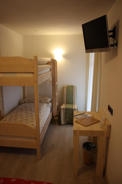 Agriturismo Pianrestel Cavalese Room photo